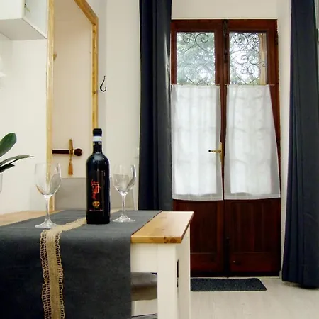 Monolocali In Casa Con Giardino * Bellagio