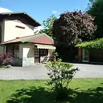 Monolocali In Casa Con Giardino Daire *