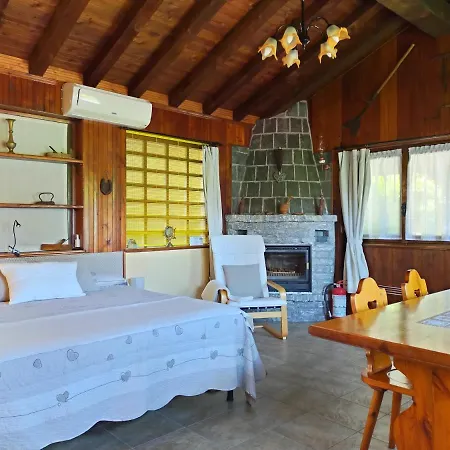 Monolocali In Casa Con Giardino *