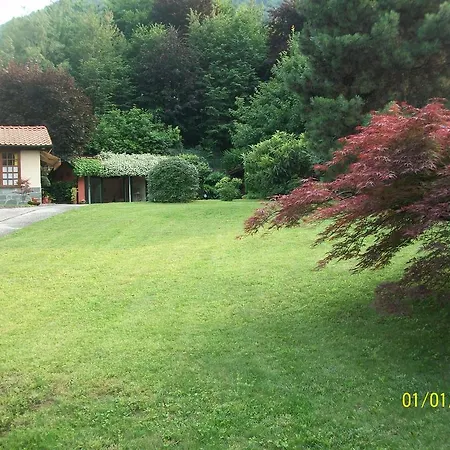 Monolocali In Casa Con Giardino * ベッラージョ