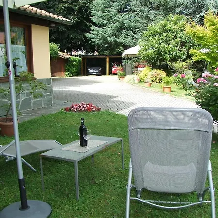 Lägenhet Monolocali In Casa Con Giardino Bellagio
