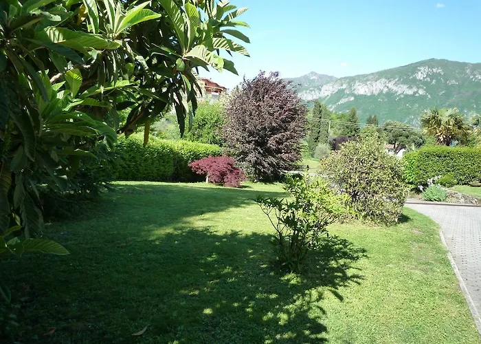 Monolocali In Casa Con Giardino