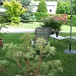 Monolocali In Casa Con Giardino Apartmán