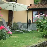 Monolocali In Casa Con Giardino